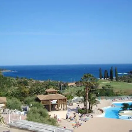 Apartment Agay Seaview: 2-bedroom With Shared Pool Saint-Raphael (Var)